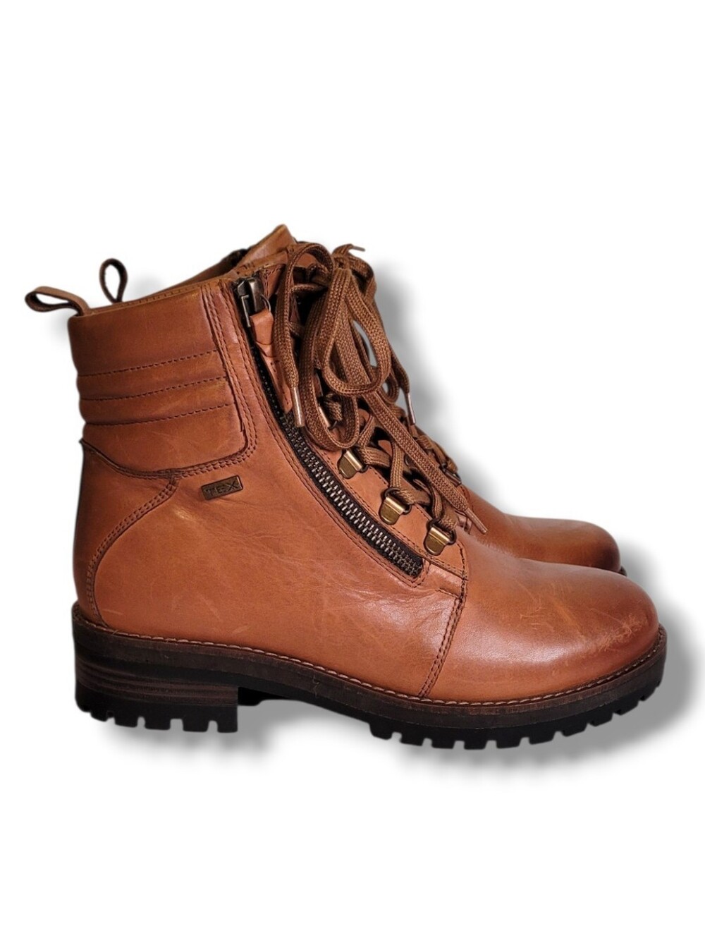 SoftWalk Everett Combat Boots • Luggage Leather Size 9.5W